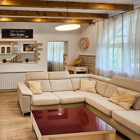 Lovely In With Kitchen